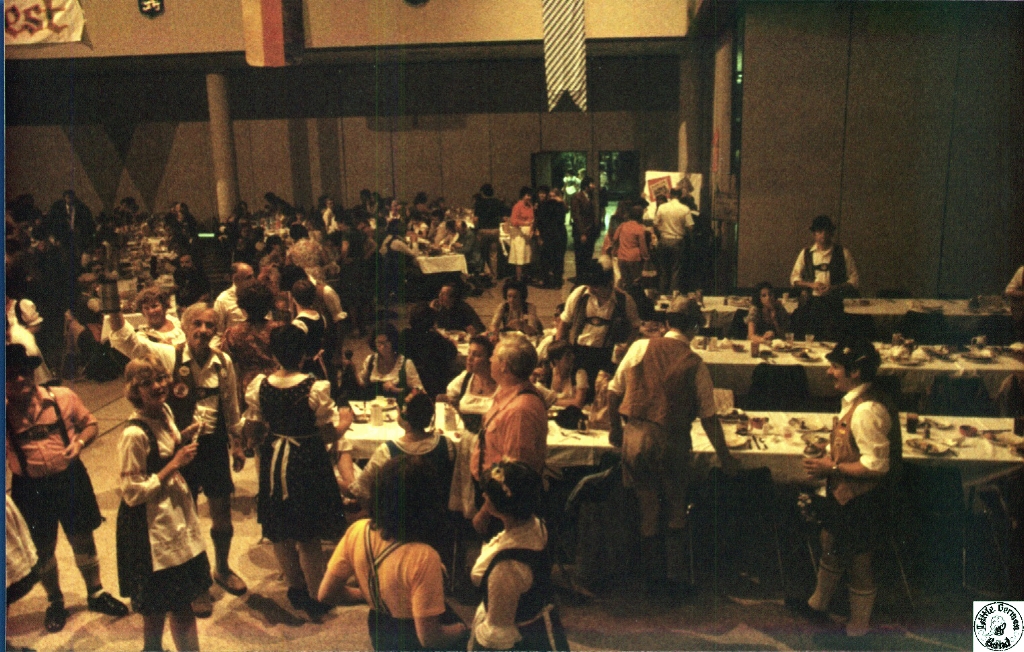 1979 10 06 14 Our Oktoberfest b.JPG